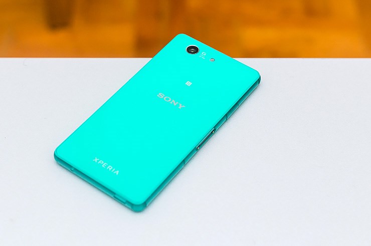 Sony Xperia Z3 Compact (21).jpg